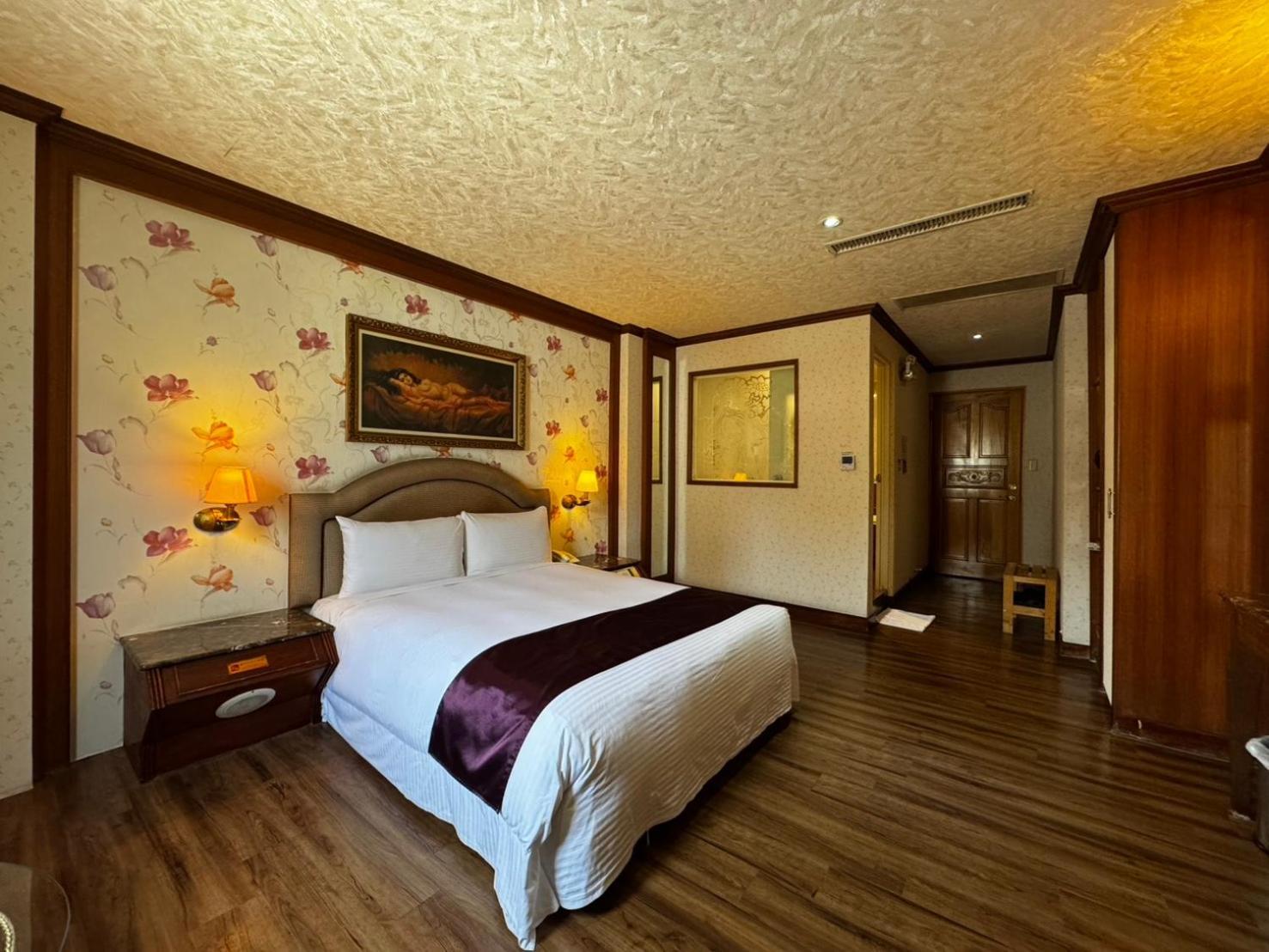 I Live Motel Kaohsiung Exterior photo